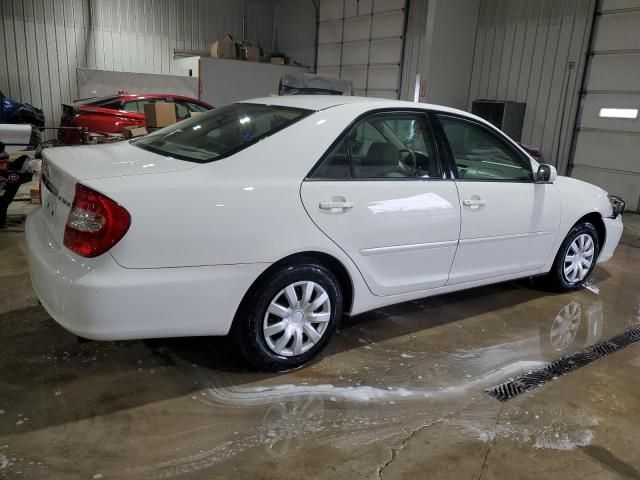 2004 Toyota Camry LE