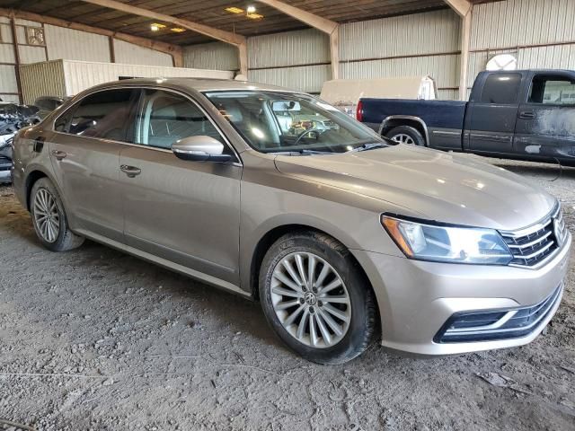 2016 Volkswagen Passat SE