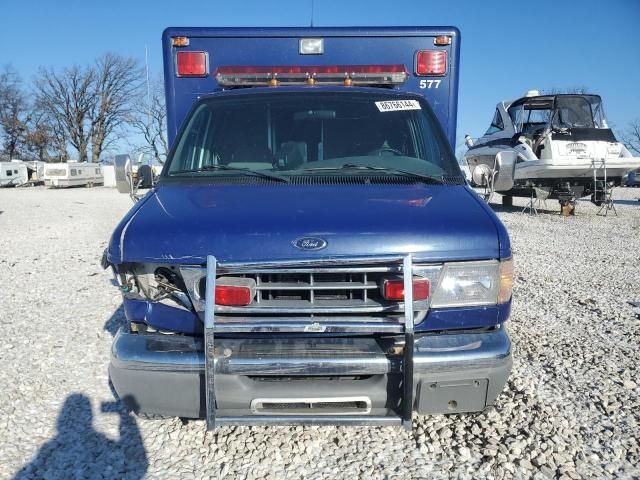 2000 Ford Econoline E450 Super Duty Cutaway Van