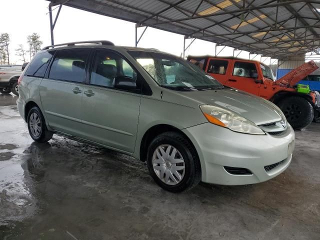 2006 Toyota Sienna CE