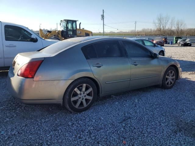 2004 Nissan Maxima SE