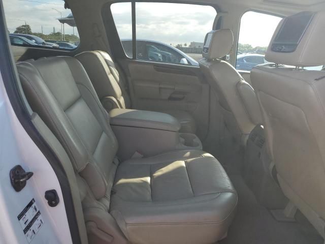 2013 Nissan Armada Platinum