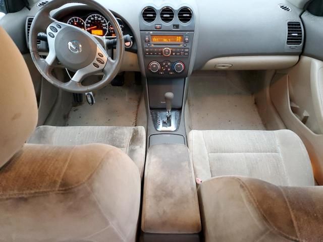 2011 Nissan Altima Base