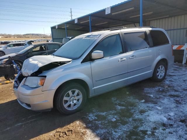 2010 Chrysler Town & Country Touring