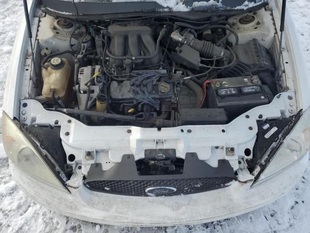 2005 Ford Taurus SE