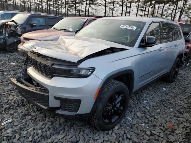 2023 Jeep Grand Cherokee L Laredo