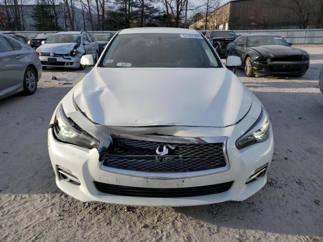 2015 Infiniti Q50 Base