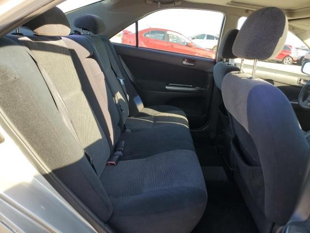 2004 Toyota Camry SE