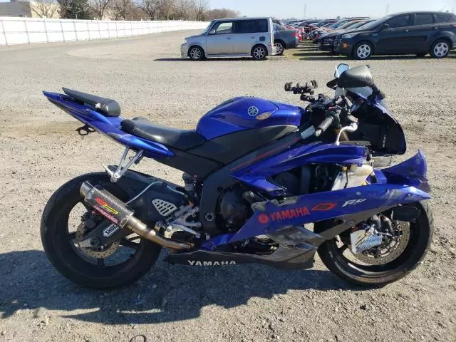 2007 Yamaha YZFR6 L