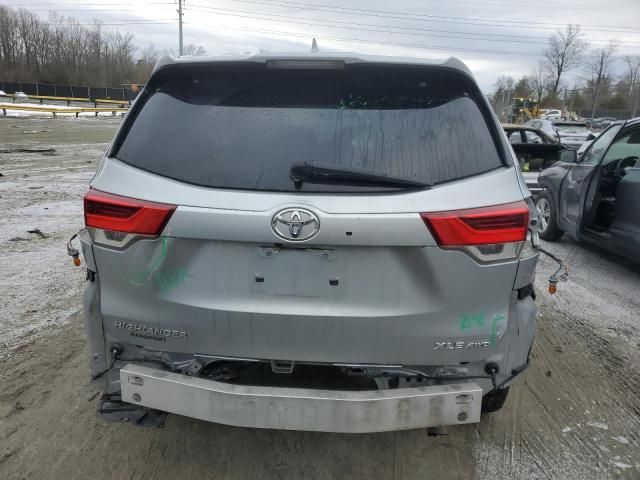 2019 Toyota Highlander SE