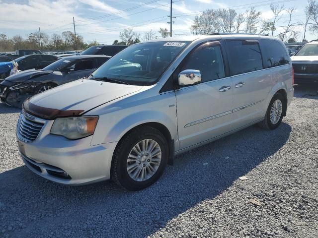 2012 Chrysler Town & Country Limited