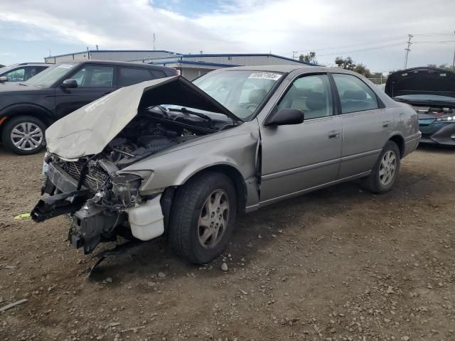 1998 Toyota Camry LE