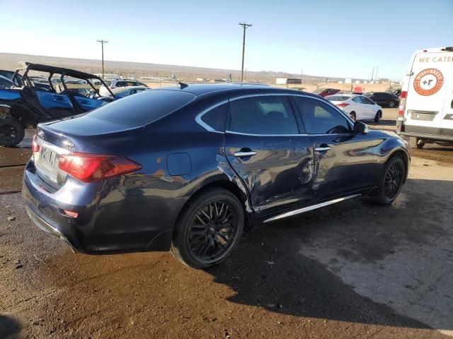 2015 Infiniti Q70 3.7