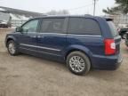 2015 Chrysler Town & Country Limited Platinum