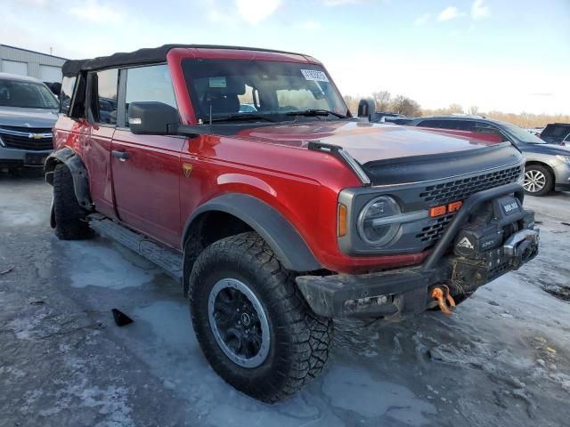 2021 Ford Bronco Base