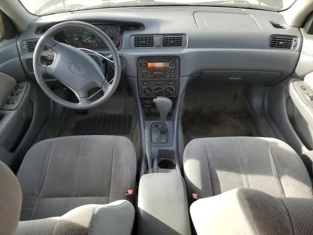 2001 Toyota Camry CE