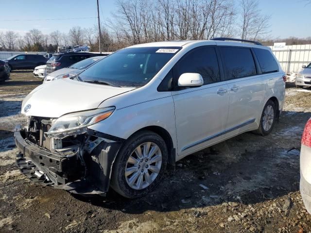 2015 Toyota Sienna XLE