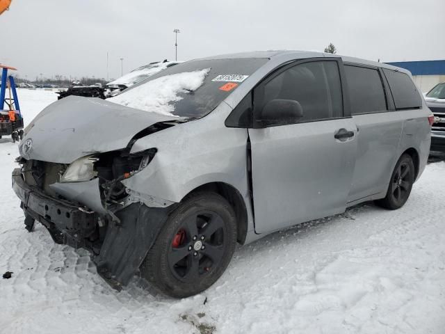 2016 Toyota Sienna