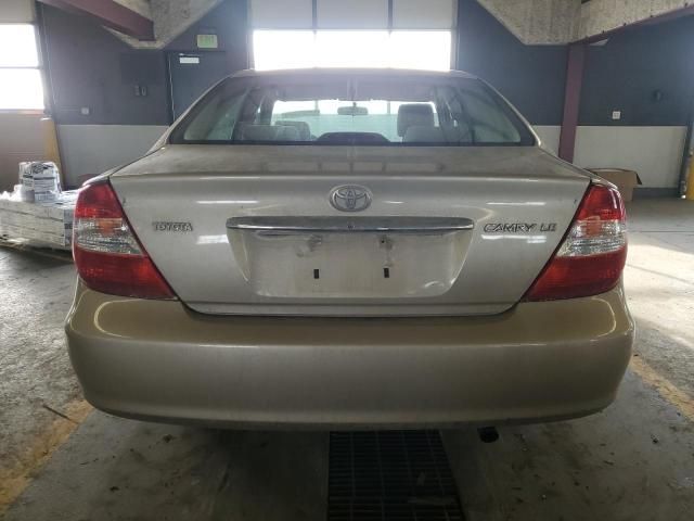 2004 Toyota Camry LE