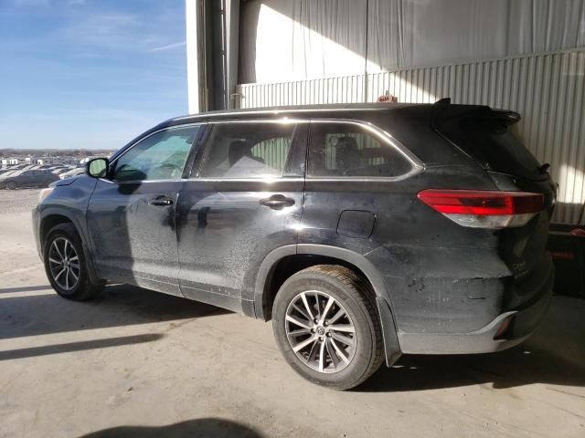 2018 Toyota Highlander SE