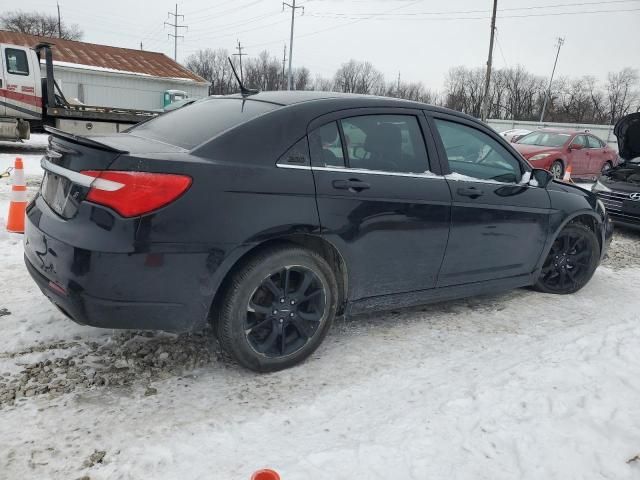 2013 Chrysler 200 Limited