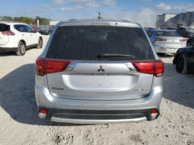 2016 Mitsubishi Outlander ES