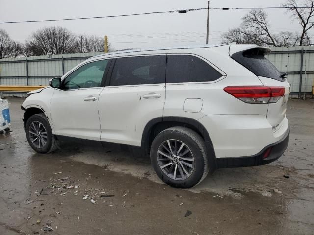 2019 Toyota Highlander SE