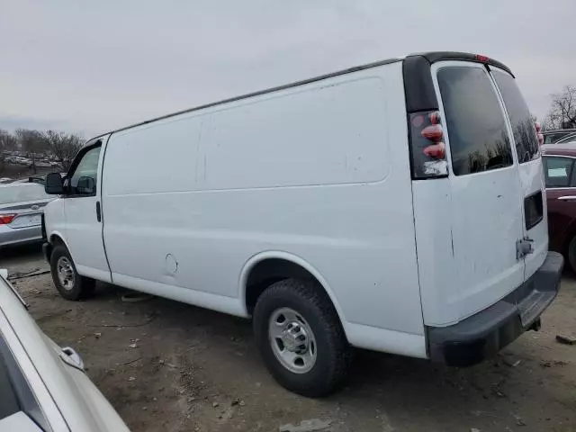 2014 Chevrolet Express G2500