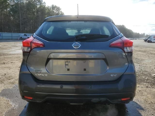 2020 Nissan Kicks SV