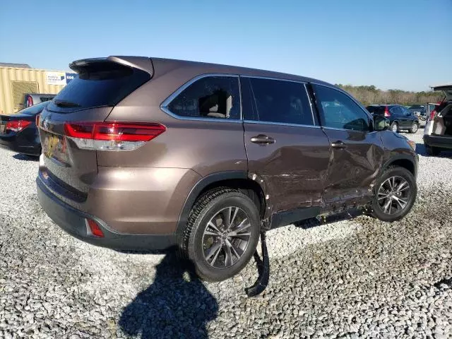 2019 Toyota Highlander LE