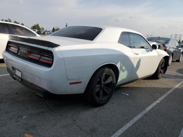 2017 Dodge Challenger SXT