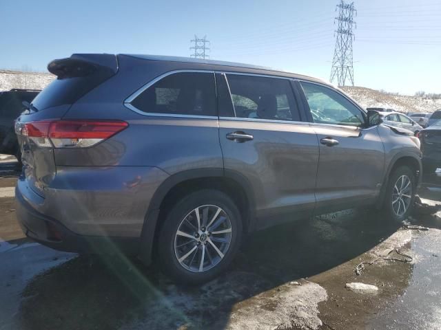 2019 Toyota Highlander SE