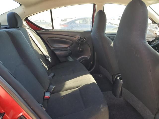 2013 Nissan Versa S