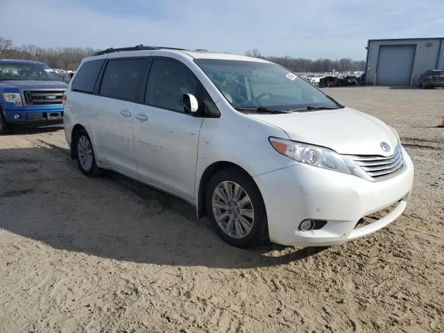 2012 Toyota Sienna XLE