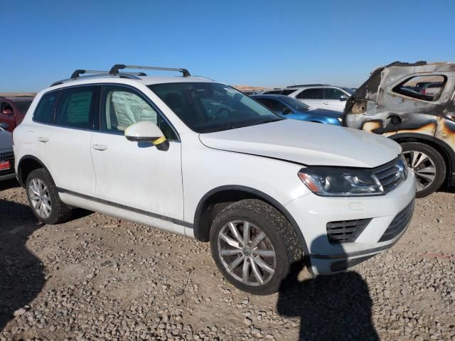 2015 Volkswagen Touareg V6