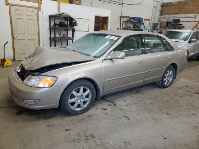 2000 Toyota Avalon XL