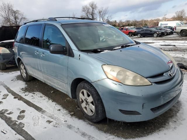 2008 Toyota Sienna CE