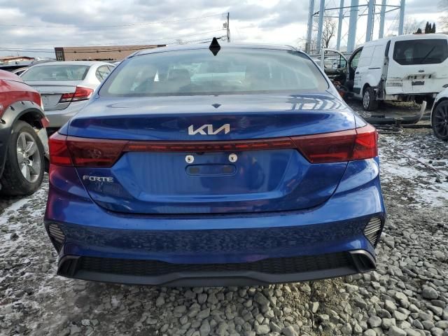 2022 KIA Forte FE