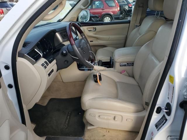 2013 Lexus LX 570