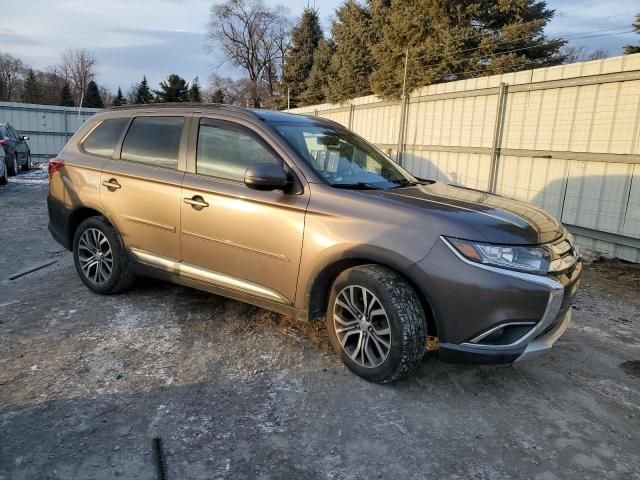 2016 Mitsubishi Outlander SE