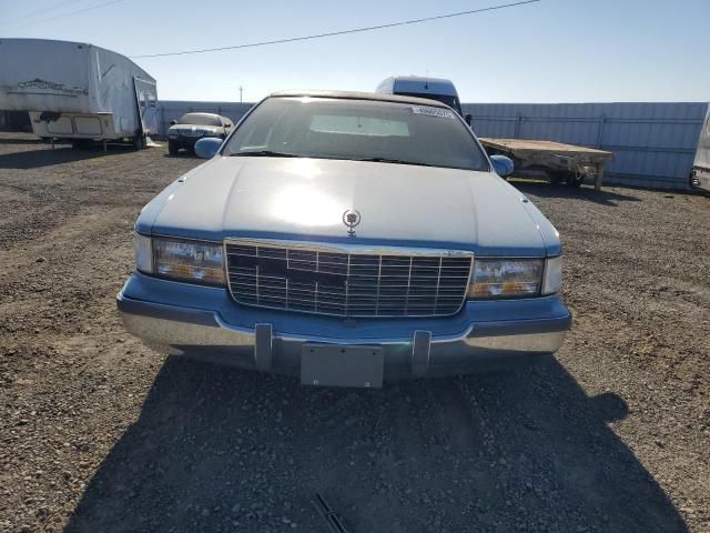 1996 Cadillac Fleetwood Base