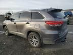 2017 Toyota Highlander SE