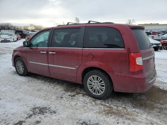 2015 Chrysler Town & Country Touring L