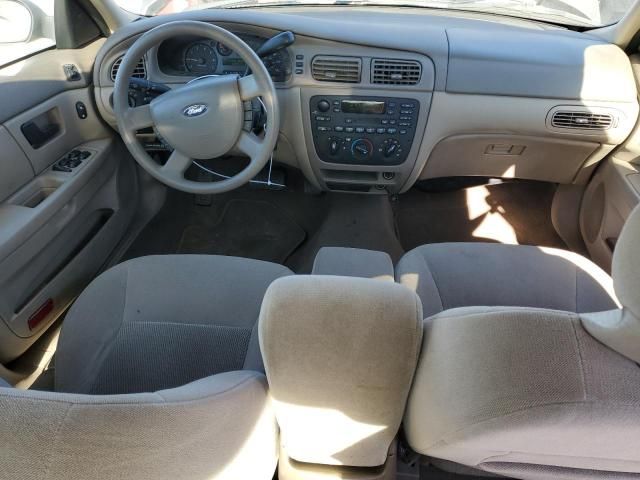 2005 Ford Taurus SE