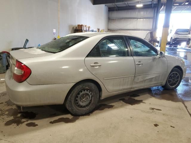 2004 Toyota Camry LE