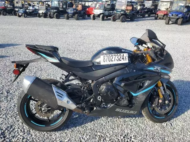 2024 Suzuki GSX-R1000 R