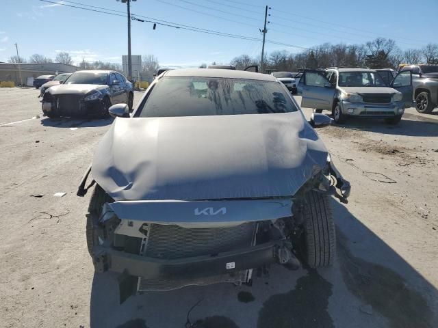 2023 KIA Forte LX