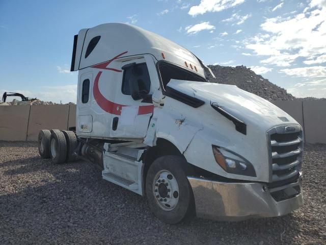 2023 Freightliner Cascadia 126