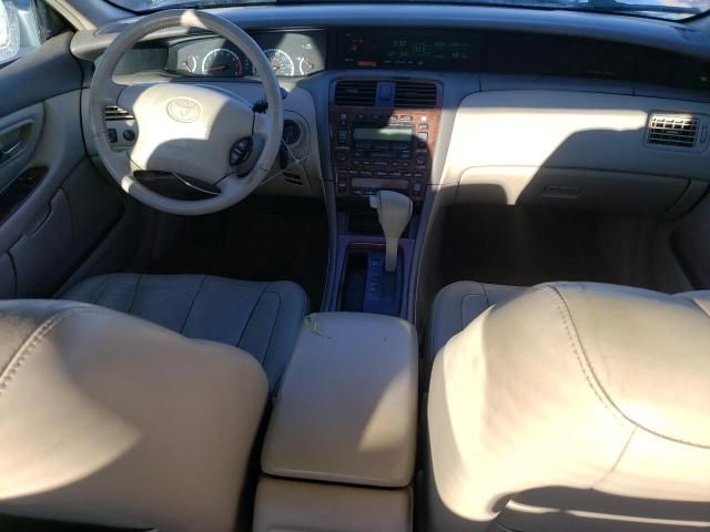 2000 Toyota Avalon XL