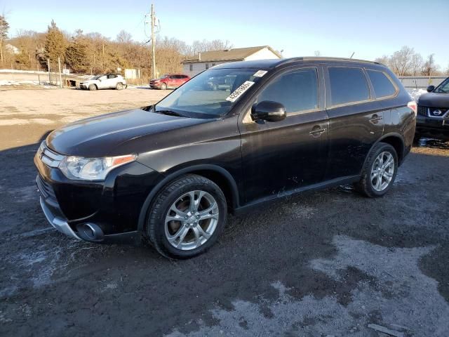 2015 Mitsubishi Outlander SE